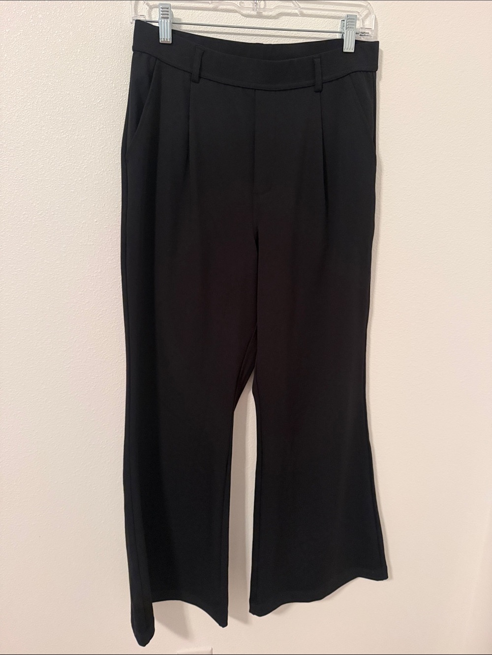 HALARA Black Wide-Leg Tailored Pants